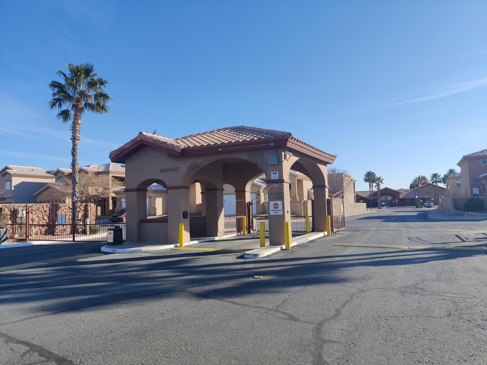 Wonderful, Plush & Luxurious 3 Bed Room Home El Paso Eksteriør billede