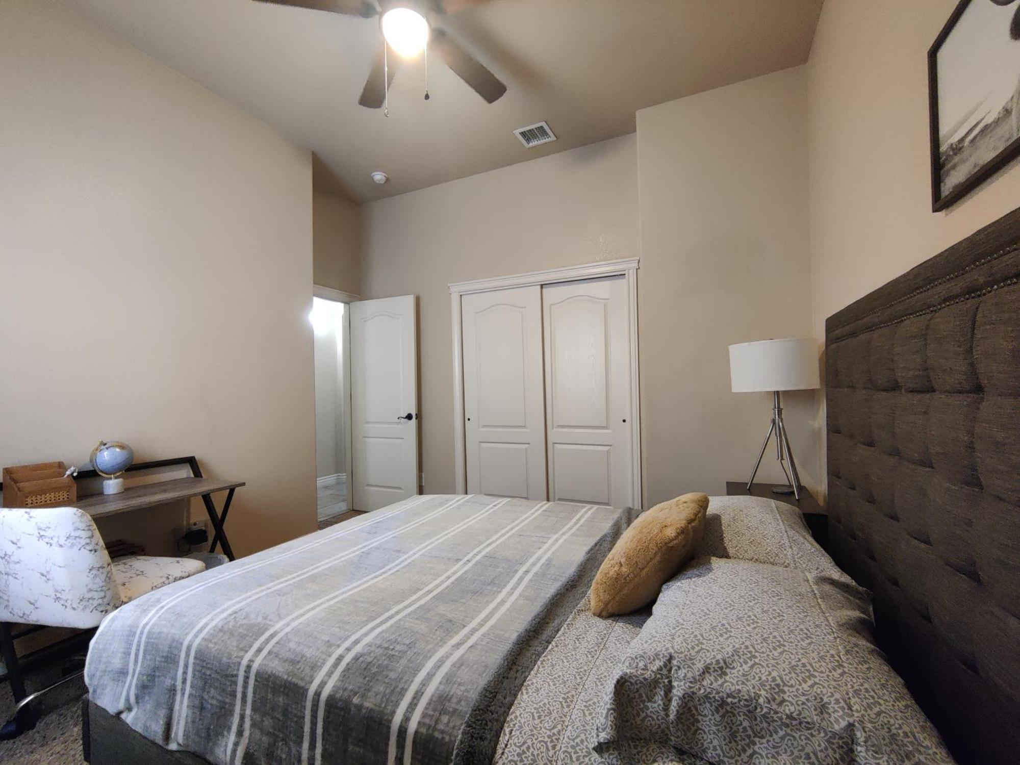 Wonderful, Plush & Luxurious 3 Bed Room Home El Paso Eksteriør billede
