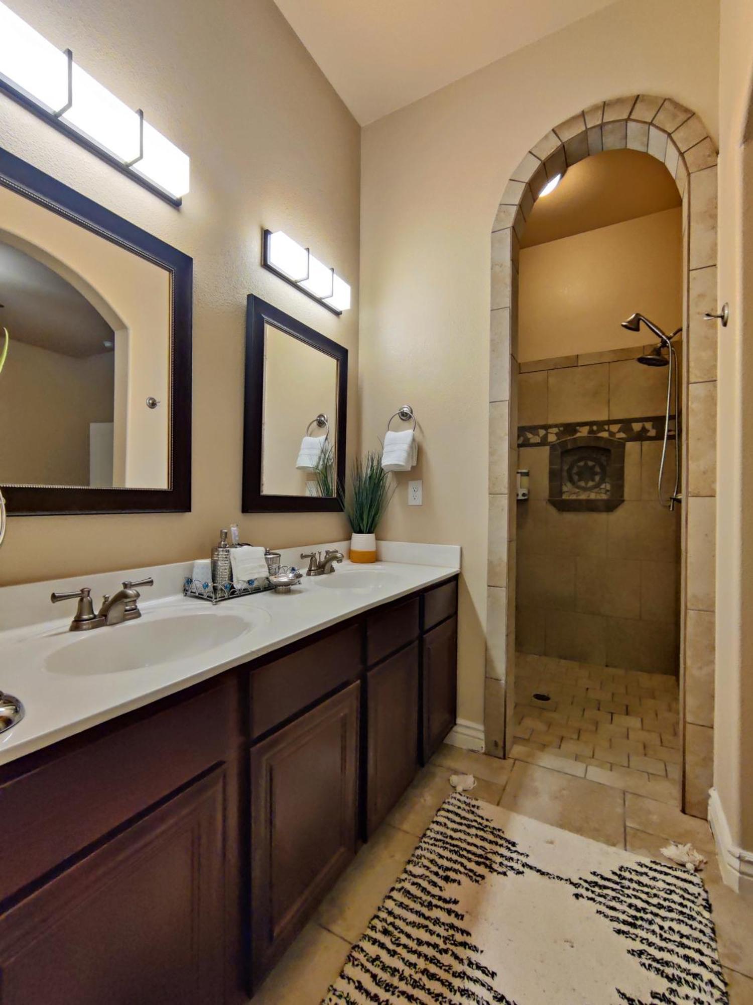 Wonderful, Plush & Luxurious 3 Bed Room Home El Paso Eksteriør billede