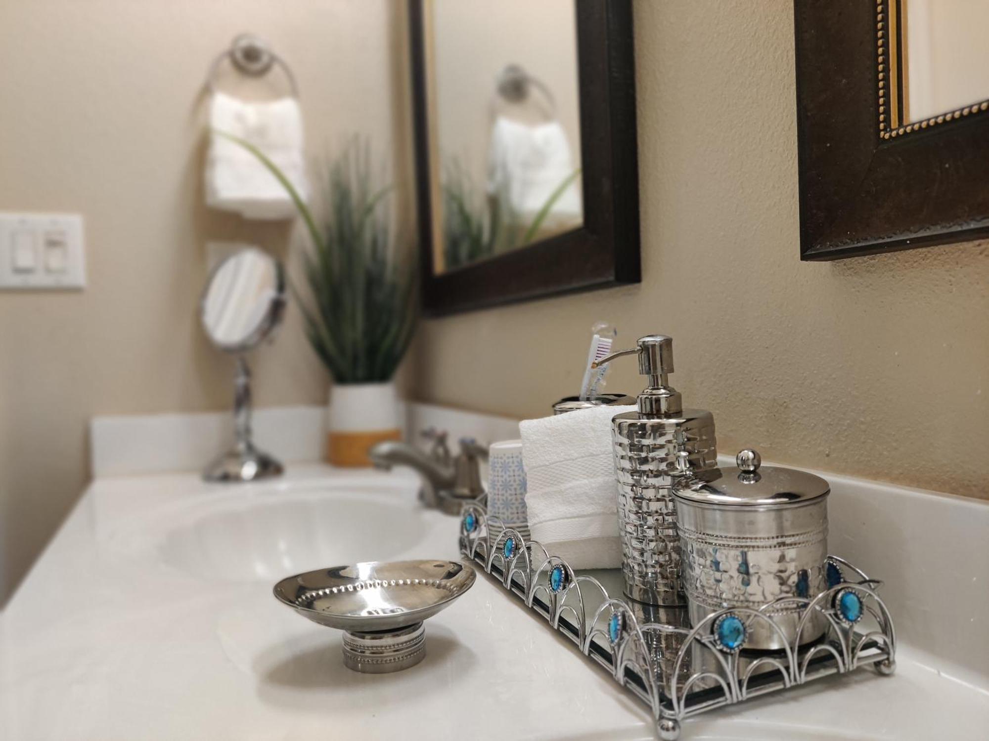 Wonderful, Plush & Luxurious 3 Bed Room Home El Paso Eksteriør billede
